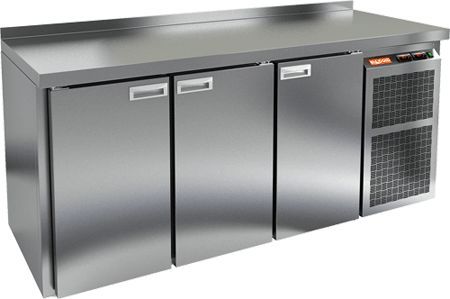Стол с холодильным и морозильным Шкафами Hicold Sn 1/Tn-11/Bt Br2
